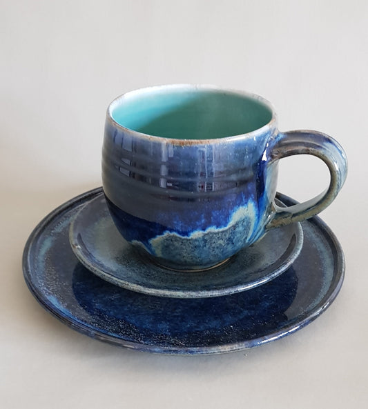 Set Teller mittel mit Unterteller und 0,3 l Tasse