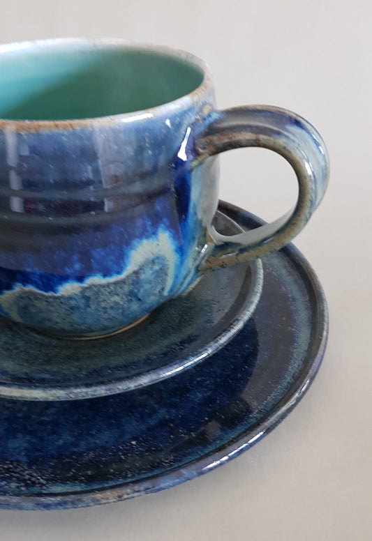Set Teller mittel mit Unterteller und 0,3 l Tasse